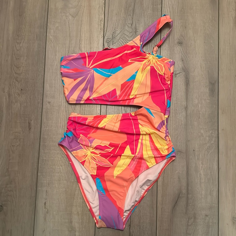NWT Cupshe Bathing Suit